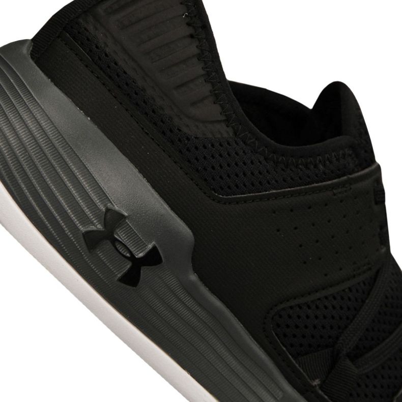Givova Under Armour Showstopper 2.0 M 3020542-005 harjoituskengät musta 1