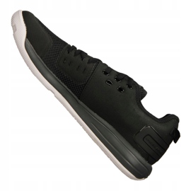 Under Armour Charged Ultimate 3.0 M 3021294-001 -harjoituskengät musta 1