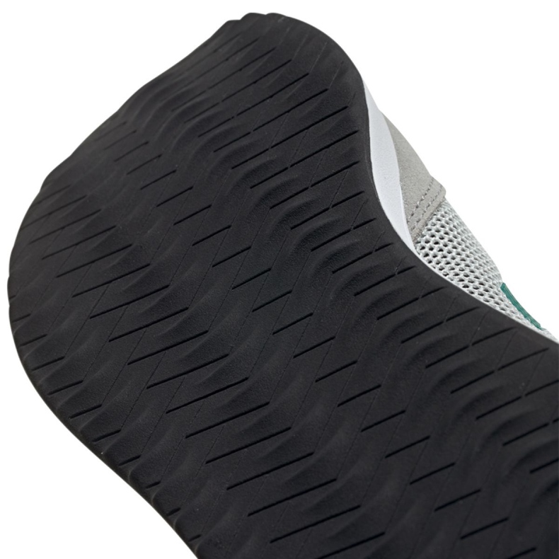 Adidas Run 70S M EE9749 kengät harmaa 1