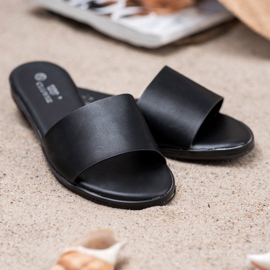 Clowse Klassiset mustat tossut 1