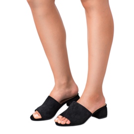 Mokkanahkatossut VINCEZA -postissa musta 1