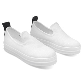 Love Slip On SK74 Valkoinen Slip-On Tennarit 1