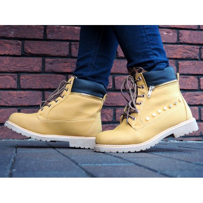 Lämpimät ansaajat koristeilla A06 Kameli ruskea 1