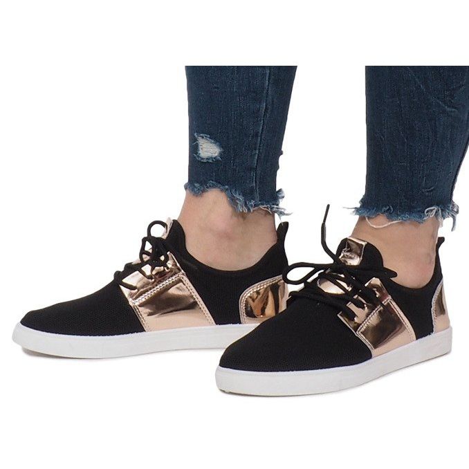 Mustat urheilulliset Jovite -lenkkarit 2