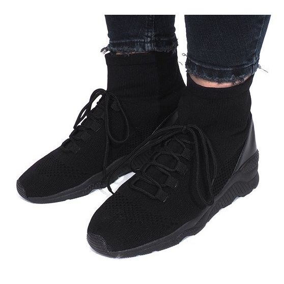 Mustat urheilukengät Marthe 1