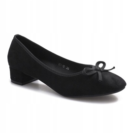 Mustat pumput Espanola -pylväässä 1