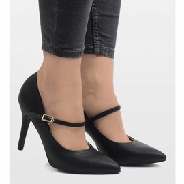 Mustat klassiset korkokengät Montr 1