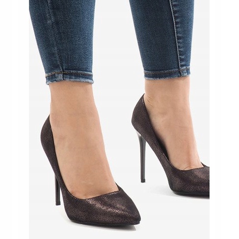 Mustat klassiset korkokengät AT-0596-L 1