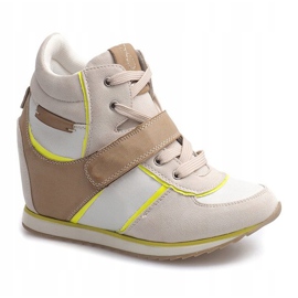 Muodikkaat Wedge -lenkkarit JT4 Beige 1