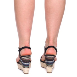 Kiilasandaalit 100-540 Musta 1