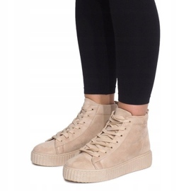 High Creepers saappaat WQ-001 beige-alustalla 2