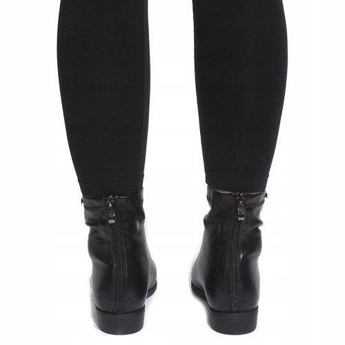 Moottorisaappaat, joissa nastat LL98 musta 1