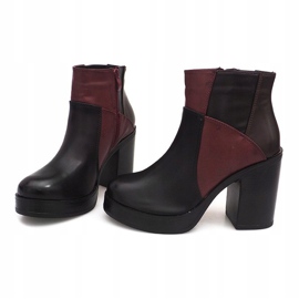 Saappaat kantapäällä pyyhekumilla YBS280 musta 1