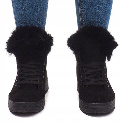 Eristetyt lenkkarit AB-14 musta 2