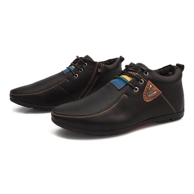 Korkeat lämpimät saappaat sidottu WF622-3 musta 2