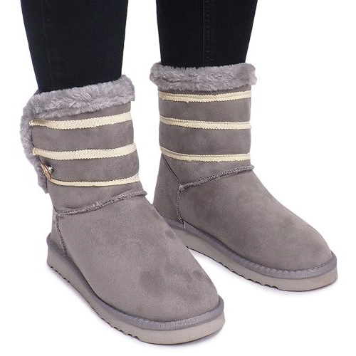 Musta eskimot 89-67 harmaa 2