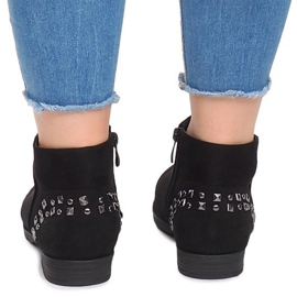 Mokkanahkaiset nastat 30696 musta 2