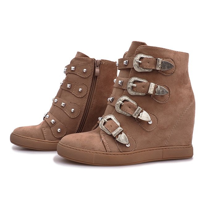 Vaaleanpunaiset mokkanahkakengät, joissa Mayan soljet ruskea vaaleanpunainen 1