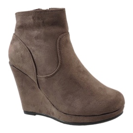 Suede Boots On Wedge 122D Ruskea 1