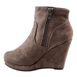 Suede Boots On Wedge 122D Ruskea 2