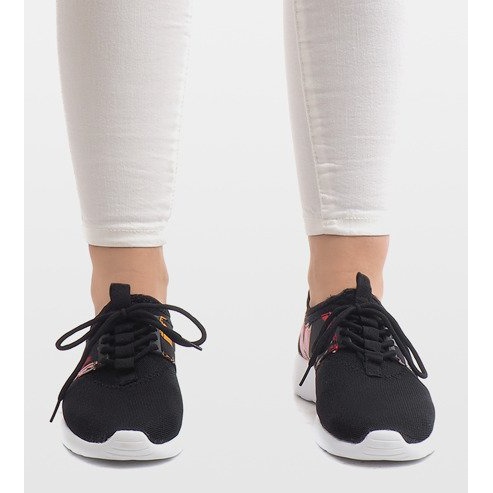 Urheilukengät kukilla 625 musta 1