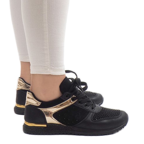 Mustat LR88010 lenkkarit 2