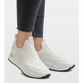 Valkoiset Lycra-lenkkarit R-403 valkoinen 2