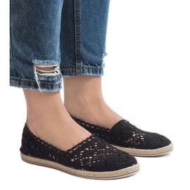 JX57P mustat pitsikengät 2