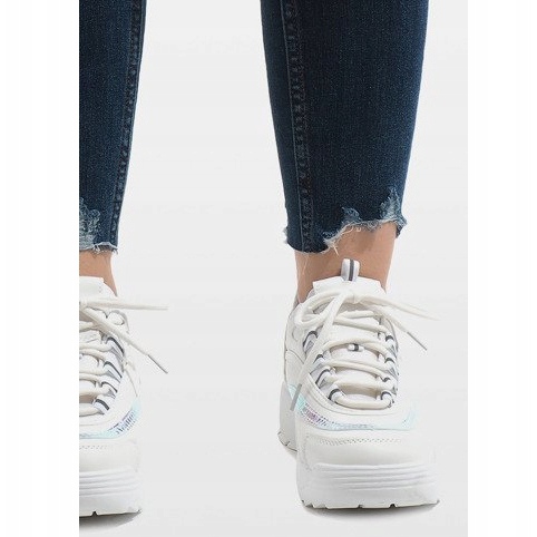 Valkoiset muodikkaat urheilukengät BO-62 valkoinen 2