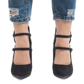 Mustat saappaat korkokengissä 6613-5 2