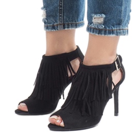 Mustat boho-saappaat kantapäässä 1551-149 1