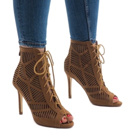 Kamelisaappaat nastassa 1610-225 ruskea 2