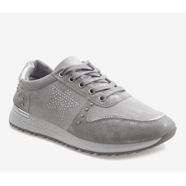 Harmaat urheilukengät, joissa tähti XSM101-19 1