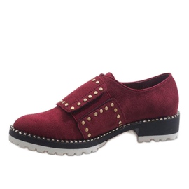 Maroon-kengät, joissa nastat U-6249 punainen 2