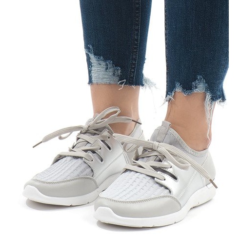 Muodikkaat harmaat urheilukengät A281 1