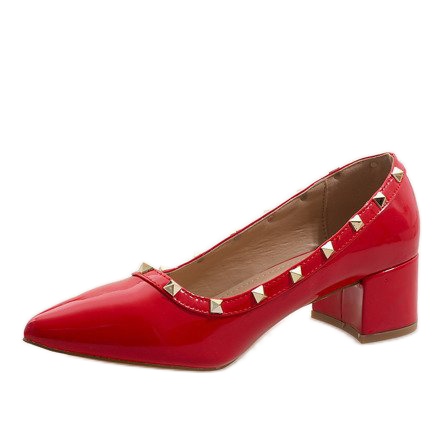 Mustat lakkapumput X-70-pylväässä punainen 1