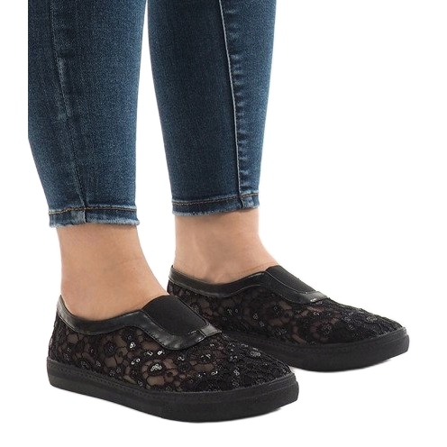 HC232 mustat pitsi -lenkkarit 1