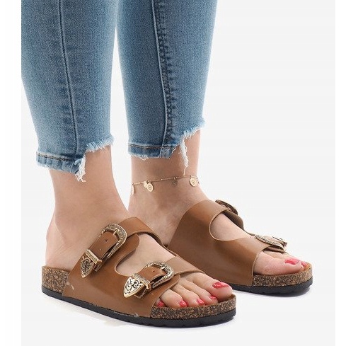 Kamelitossut soljilla 7018-PL ruskea 1