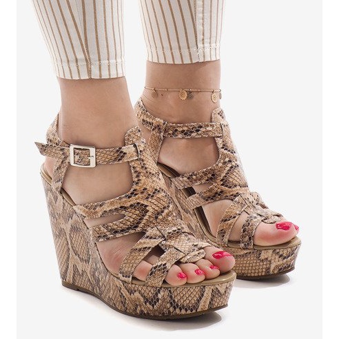 Kamelin kiila sandaalit A-7A ruskea 1