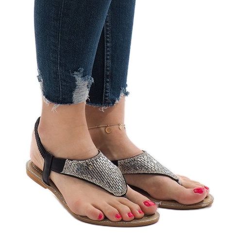 Mustat sandaalit koristeltu JN1359-2 1