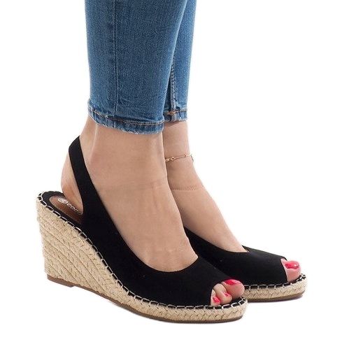 Musta kiila sandaalit 2894 2