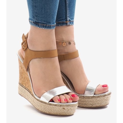 Hopea lakatut kiila sandaalit VB76063 ruskea 1