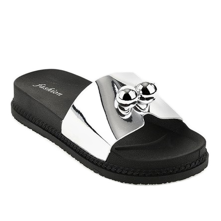 Hopeiset tossut palloilla 1819 harmaa 1