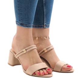 Beige korkokengät M806 1