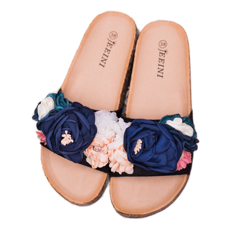 SHELOVET Mustat tossut neliöillä 2