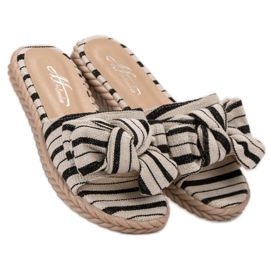 SHELOVET Tossut, joissa rusetti valkoinen 2