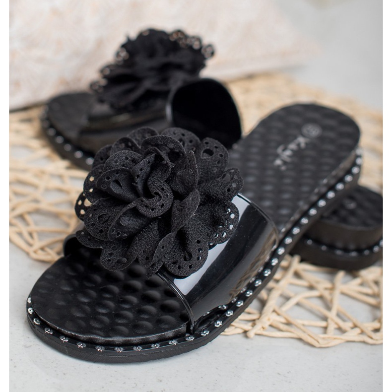 Kayla Mustat kumitossut 2