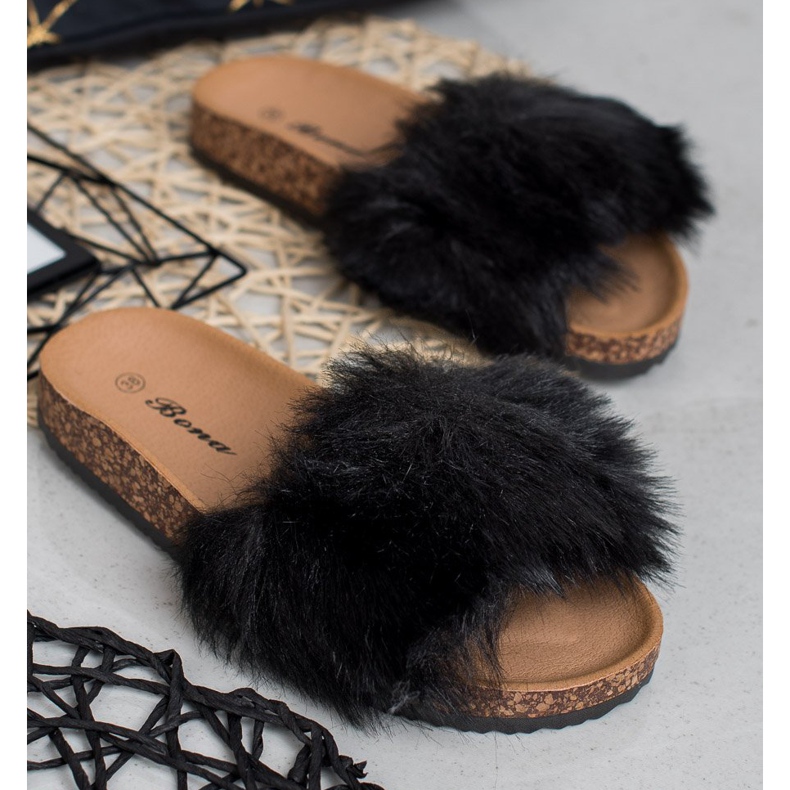 Bona Tossut turkis musta 2