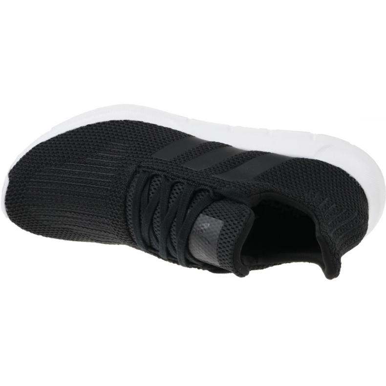 Kengät adidas Swift Run M B37726 musta 2