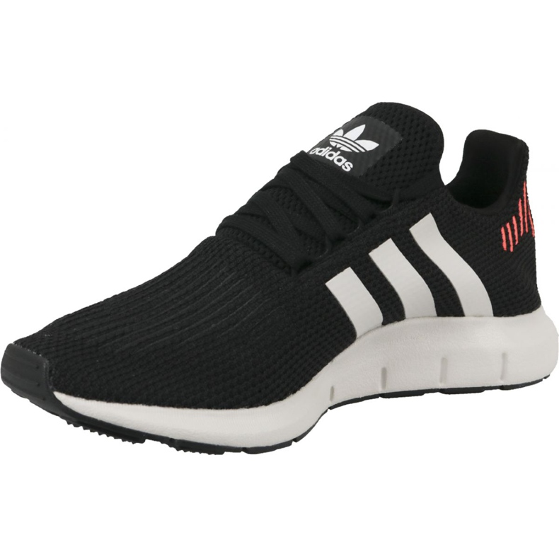 Kengät adidas Swift Run M B37730 musta 1